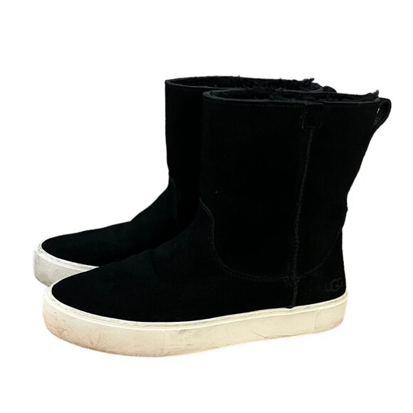 UGG Shoes - UGG Women’s Size 10 Declan Sneaker Boots‎ Suede Short Black Slip-on